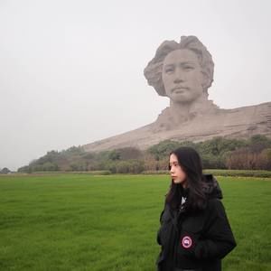 Meet your Posher, Xiaoyan